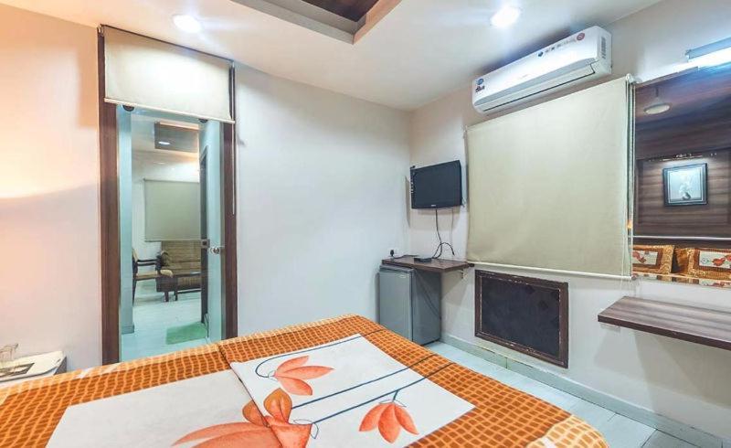Hotel Tara International Hyderabad Bagian luar foto
